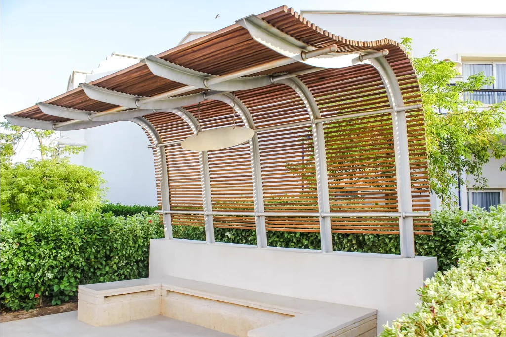 Shades and Sheds in Saudi Arabia – The Ultimate Guide for Comfort, Protection, and Style